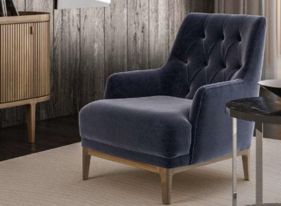 Blauer Exklusiver Chesterfield Sessel Wohnzimmer Einsitzer Holzgestell